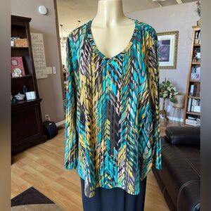 Susan Graver blue, brown & tan long sleeve Vneck blouse-size XXL